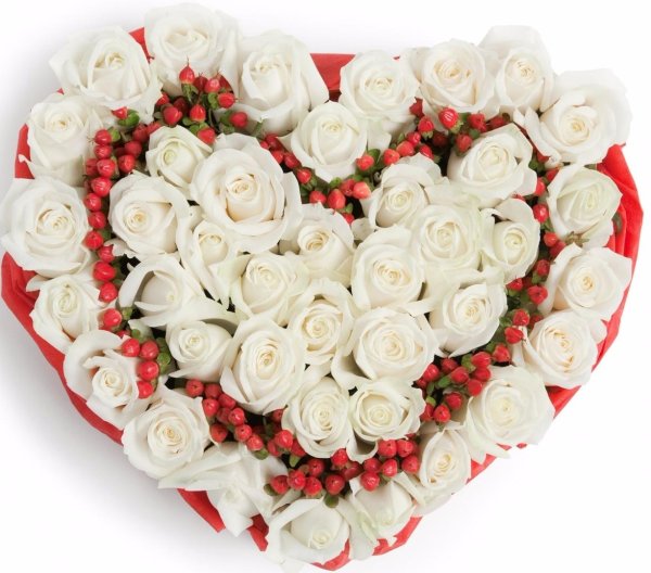 розы в виде сердца