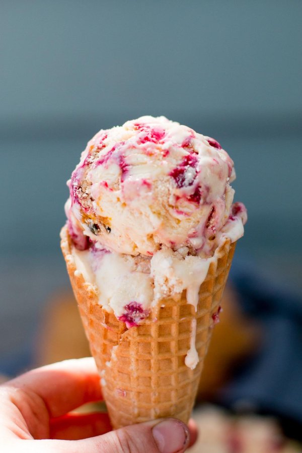 мороженое малиновое