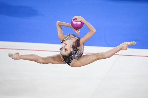 анна попова гимнастка 2023