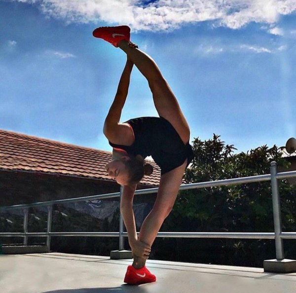 анна коробейникова акробатика