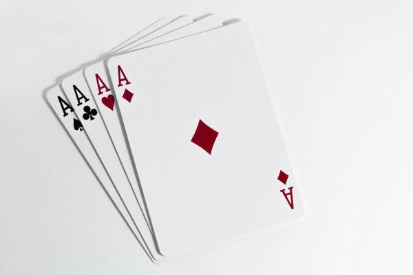 пики карточная игра