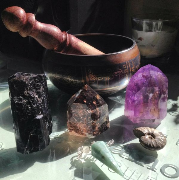 ведьмин камень