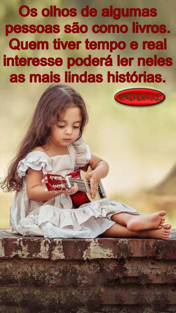 девочка с гитарой