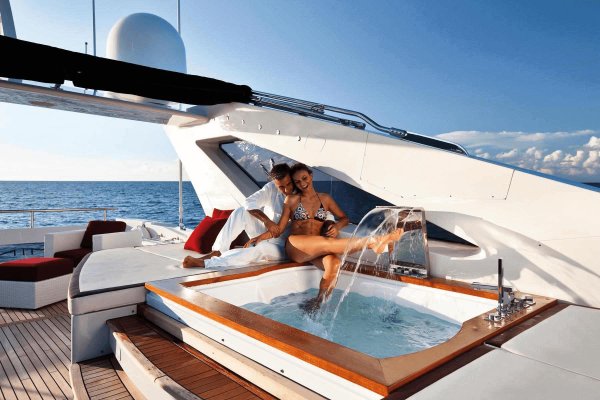 роскошная яхта