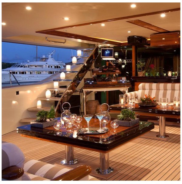 яхты роскошь лакшери