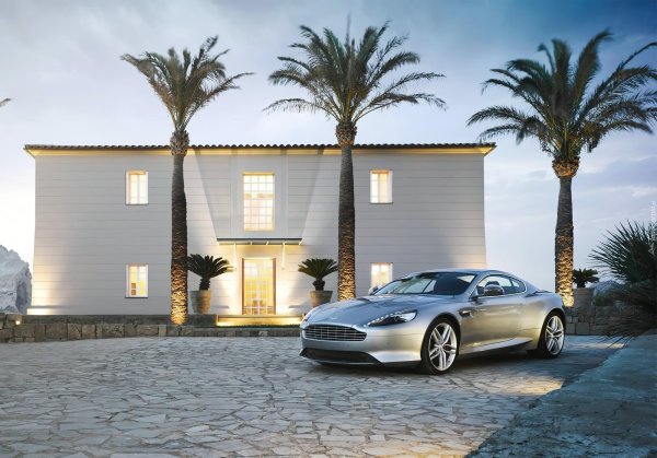 астон мартин дб 9