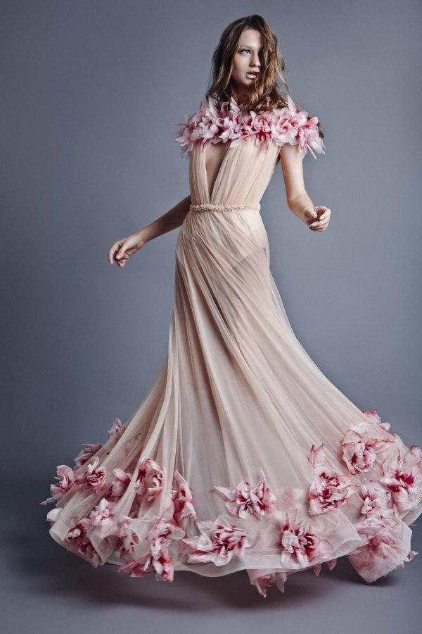 необычные вечерние платья