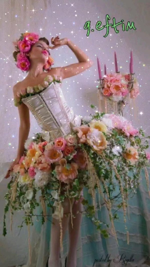 платья из цветов