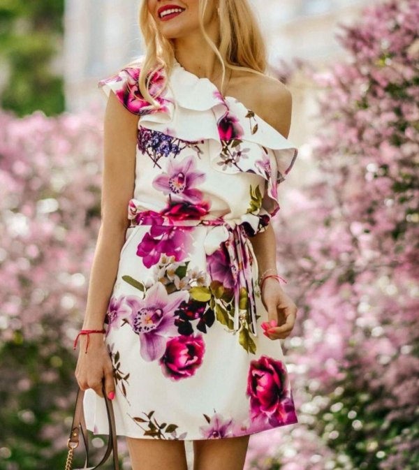 летние цветочные платья