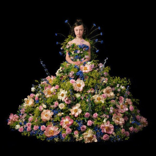 наряд из цветов