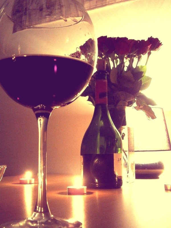 романтический ужин с вином