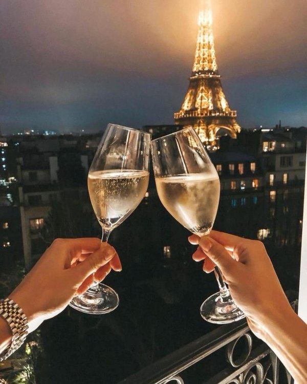 париж эйфелева башня