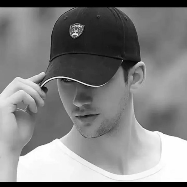 мужская бейсболка