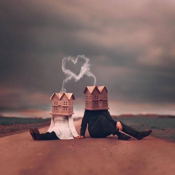 необыкновенно любовно