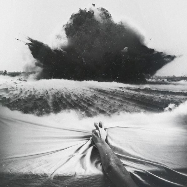 война взрывы