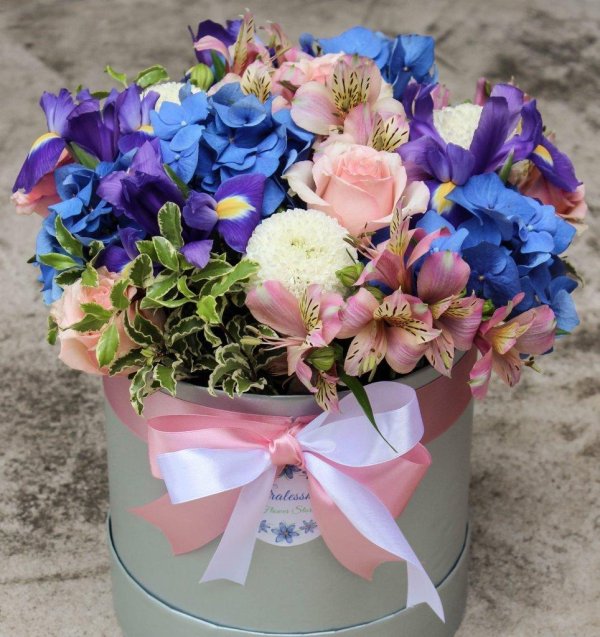 цветочные композиции в коробках