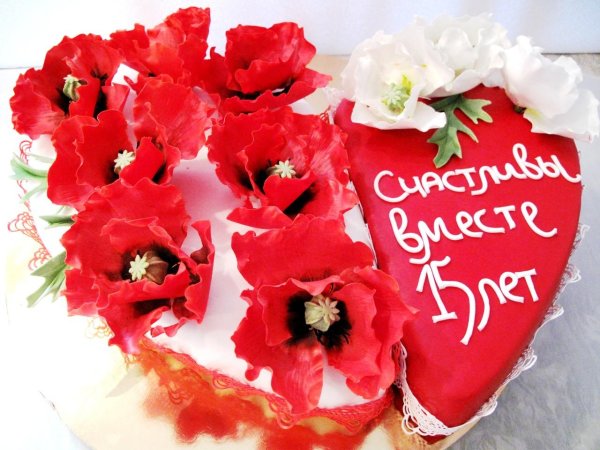 свадебный торт сердце