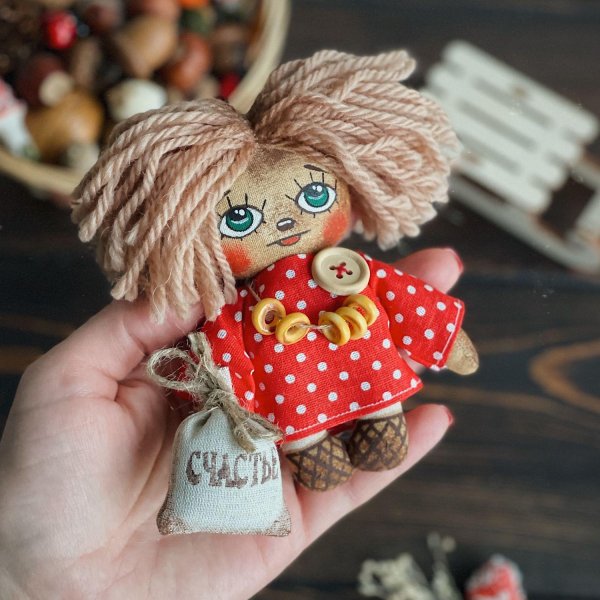 оберег домовенок