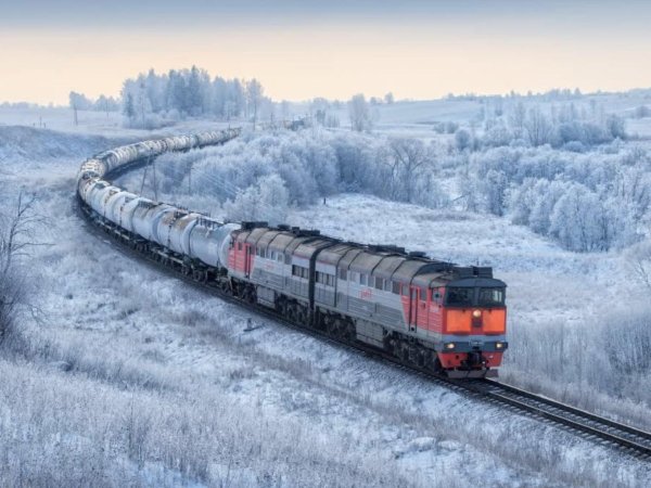 поезда зимой