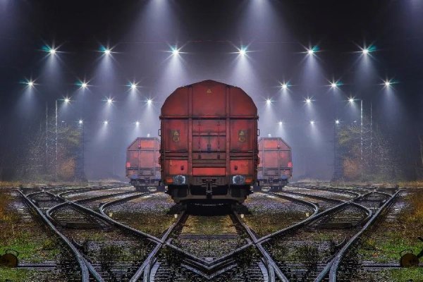 грузовой вагон