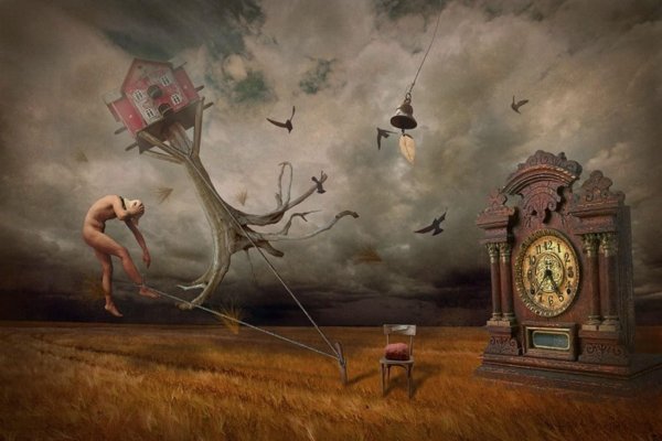 сюрреализм с часами