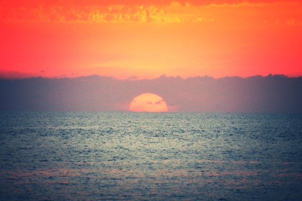 рассвет на море