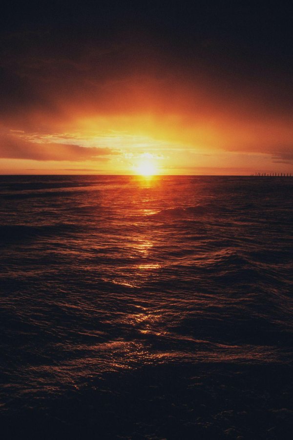 рассвет на море