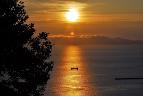 рассвет на море