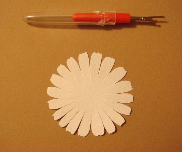 ромашка из бумаги