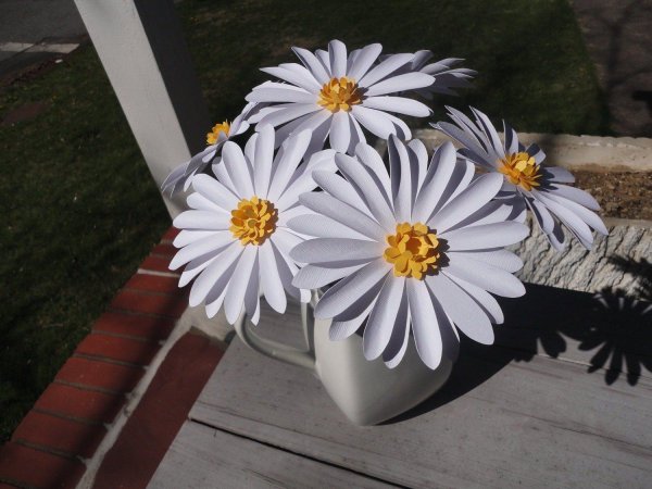 объемная ромашка