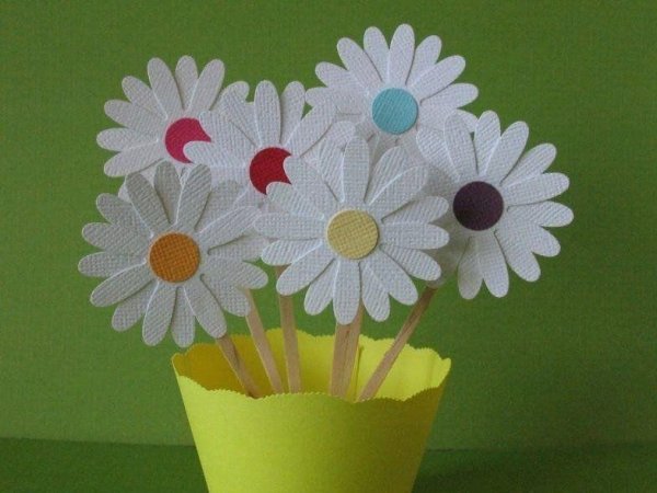 поделка ромашка