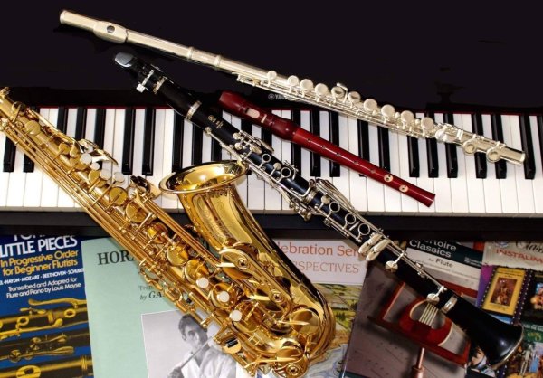 труба саксофон тромбон