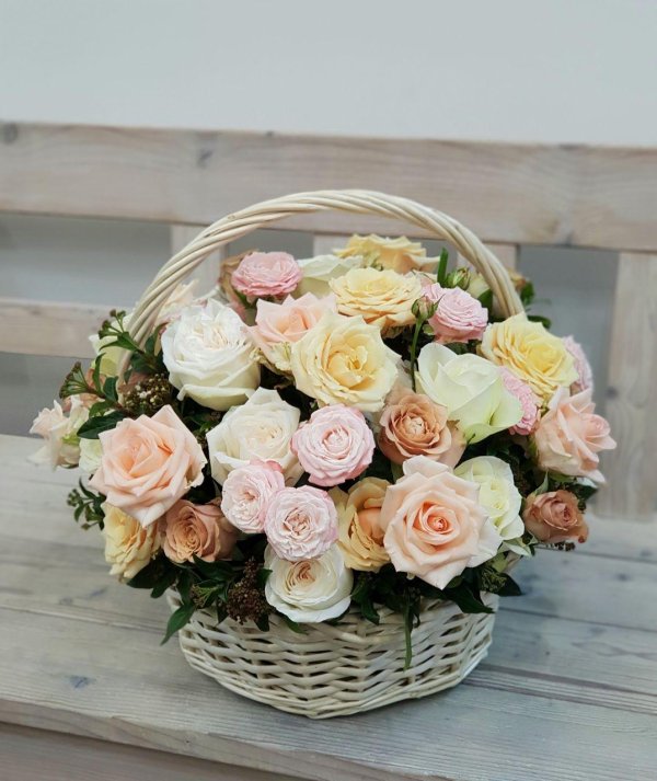 композиция в корзинке