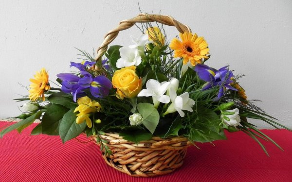 букет в корзинке
