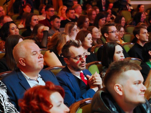 спектакль театр