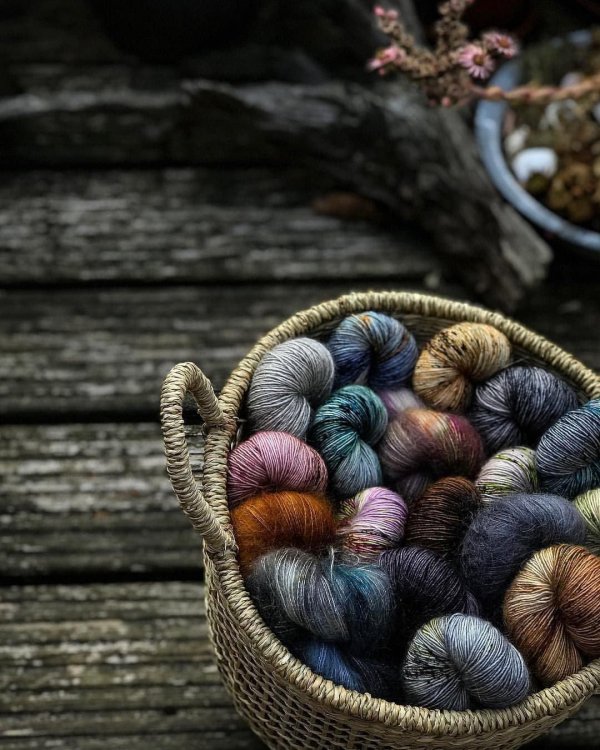 мотки пряжи