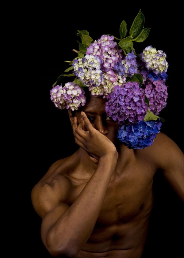 мужики с цветами