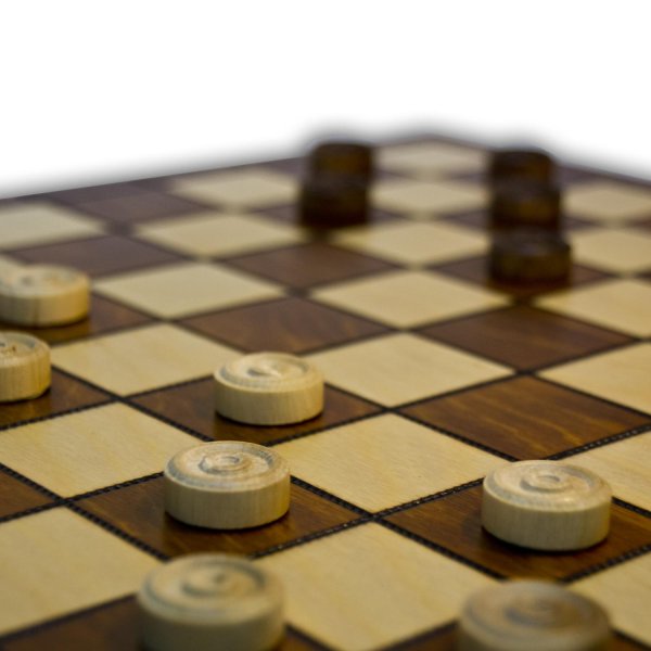 игра в шашки