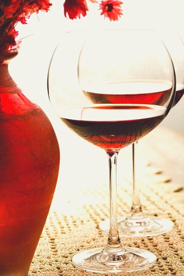 фужер с вином