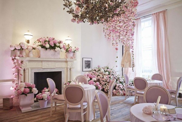 декор свадебный