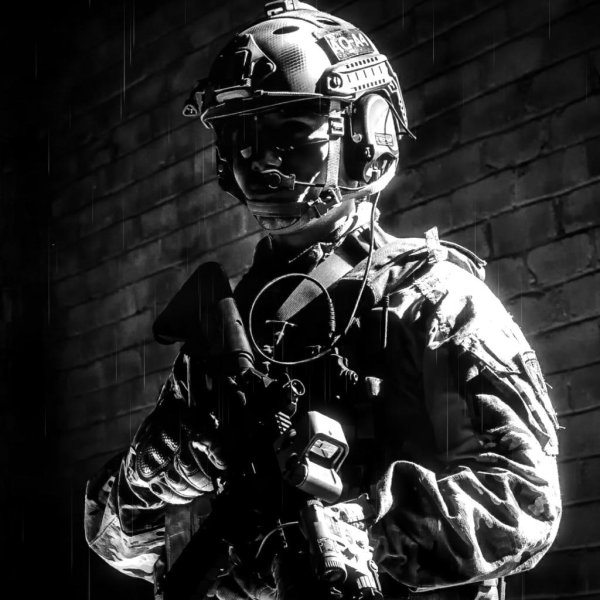 боец спецназа