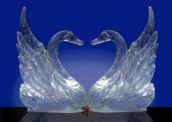 ледяная скульптура