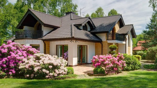 дом с садом