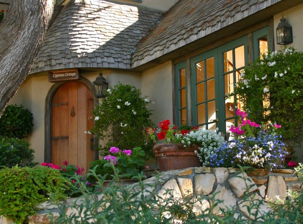 французский прованс сельский дворик