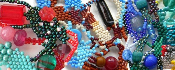 много бисера