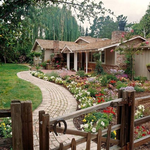 красивая дача