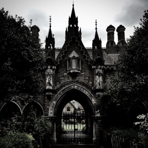 холли виладж хайгейт лондон