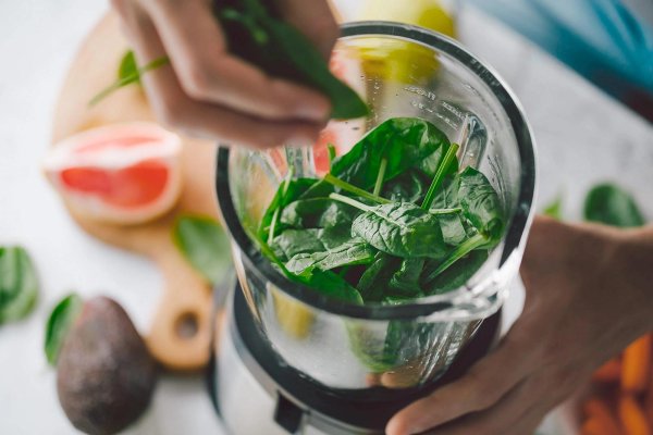 шпинат польза