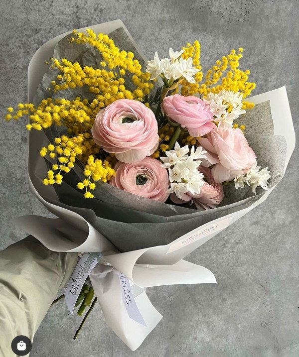 ранункулюс букет