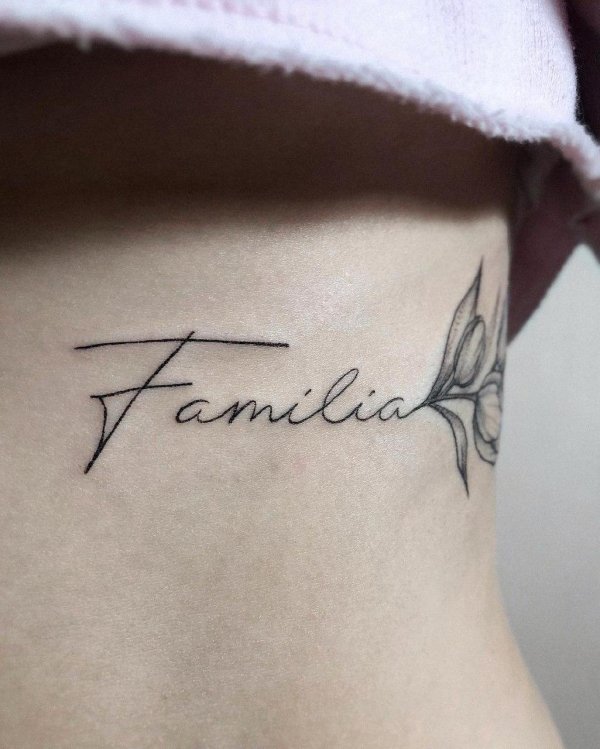 надписи татуировки